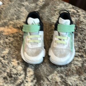 Nike boys sneakers, Velcro strap , size 12c